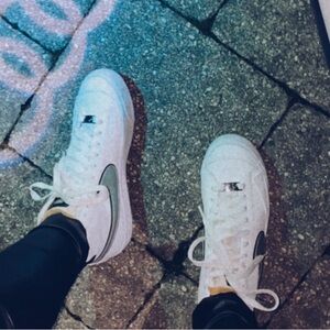 Women’s Nike blazer